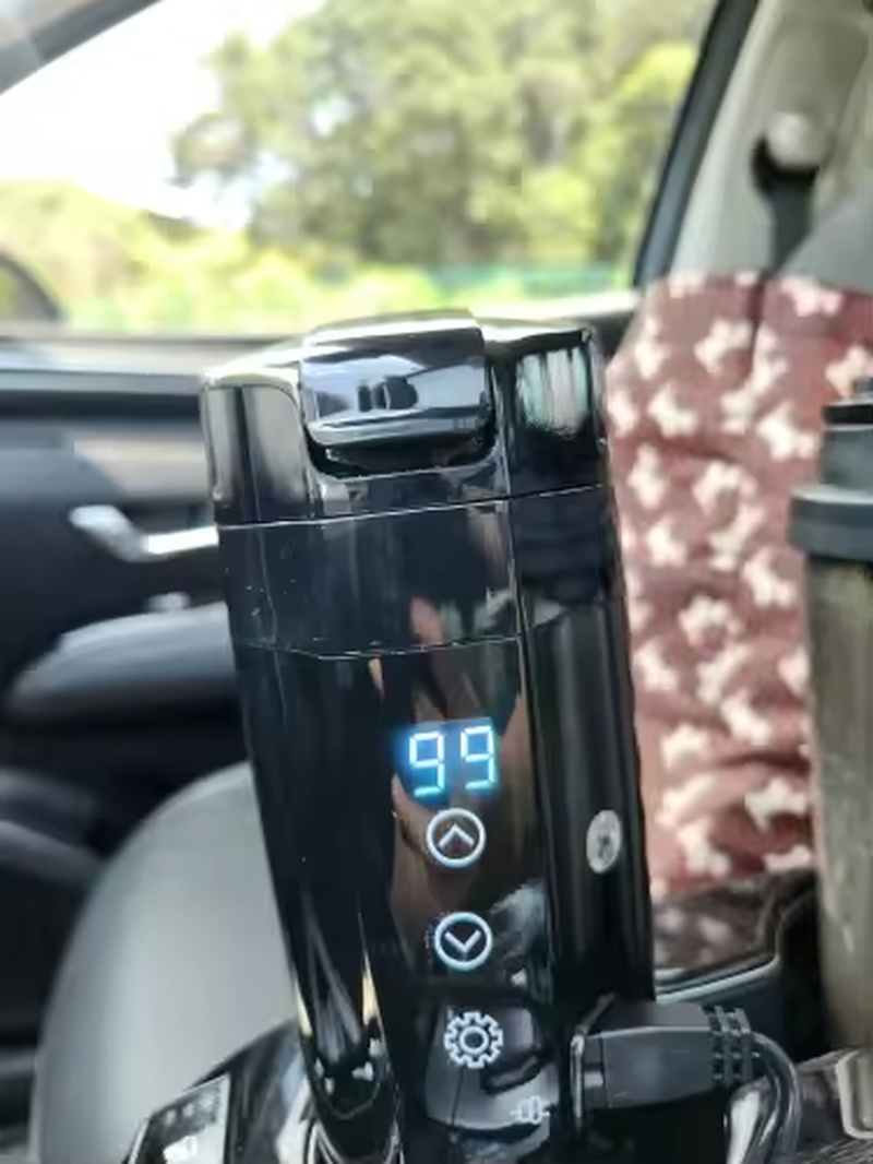 12V 400ml Portable Car Self-Heating Mug – Fast & Efficient Warmer with LCD Display