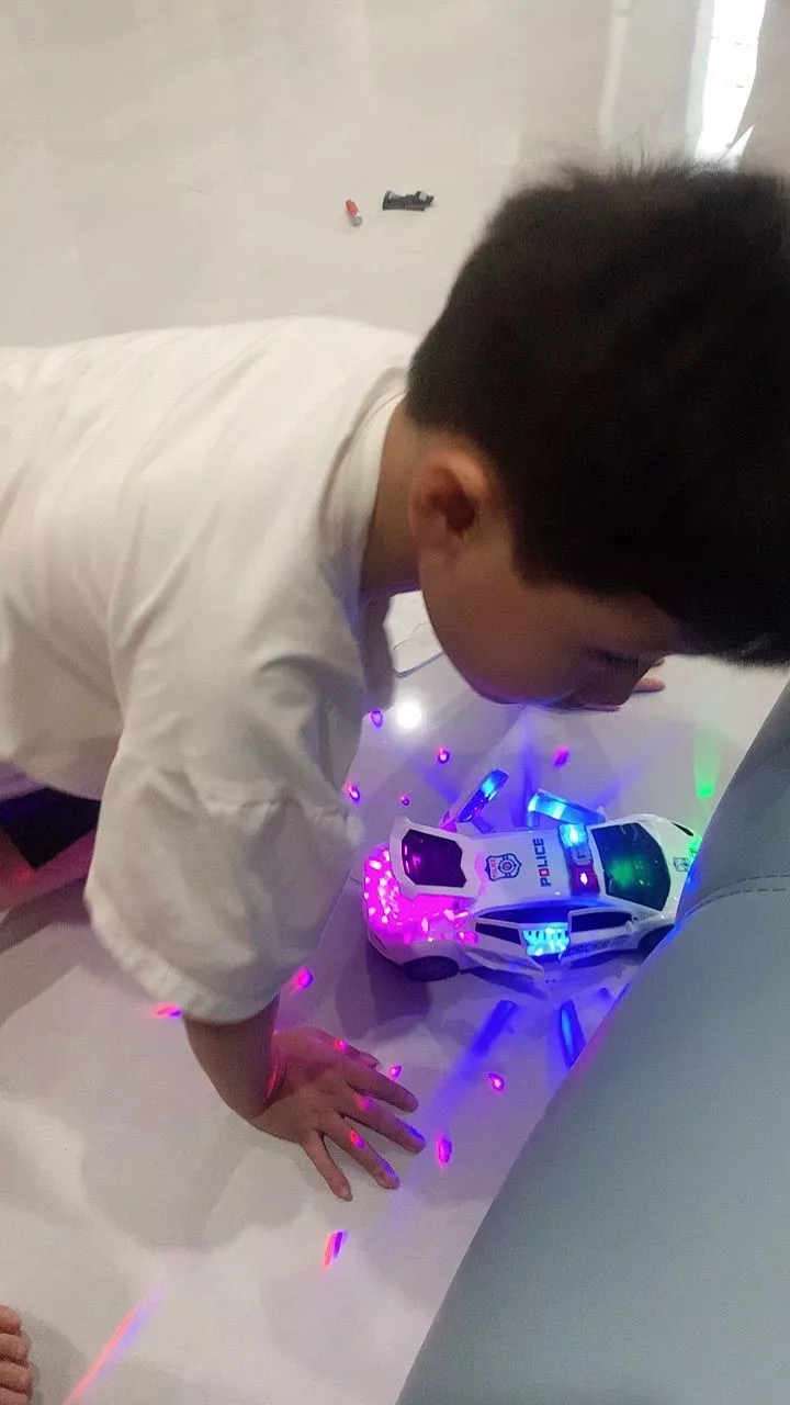 360° Rotating Police Car Toy with Sound & Light Electric Automatic Openable Doors, Safe for Ages 3+