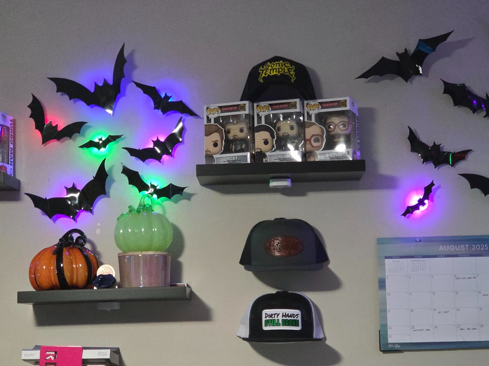 36 PCS LED-Powered 3D Bat Lights for Halloween Wall Decor – Safe Material, Button Battery Operated, Easy to Install & Remove
