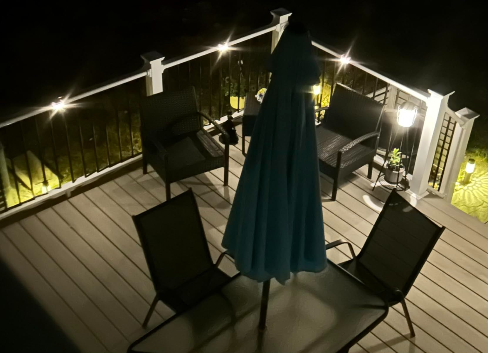 4 Pack Premium Solar Deck Lights – Outdoor, Wireless Installation, Waterproof (IP44), Durable ABS Material