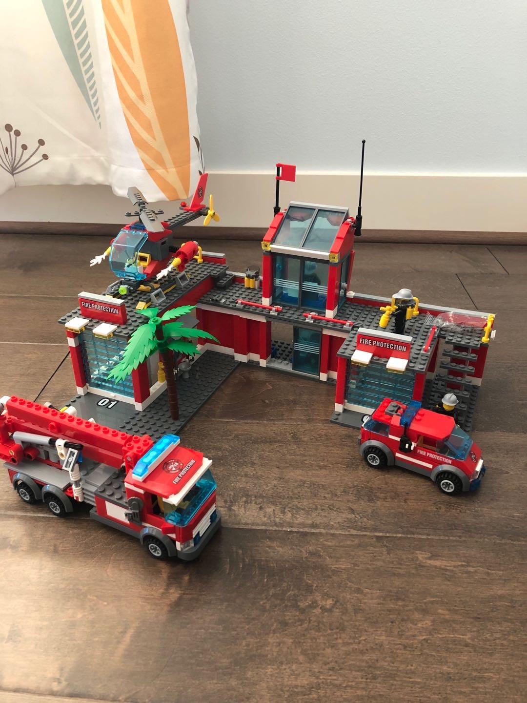 774 Pcs City Fire Station Building Set Including Fire Station, Fire Truck, Fire Helicopter, Fire Fighter, City Building, Safe for Ages 6+