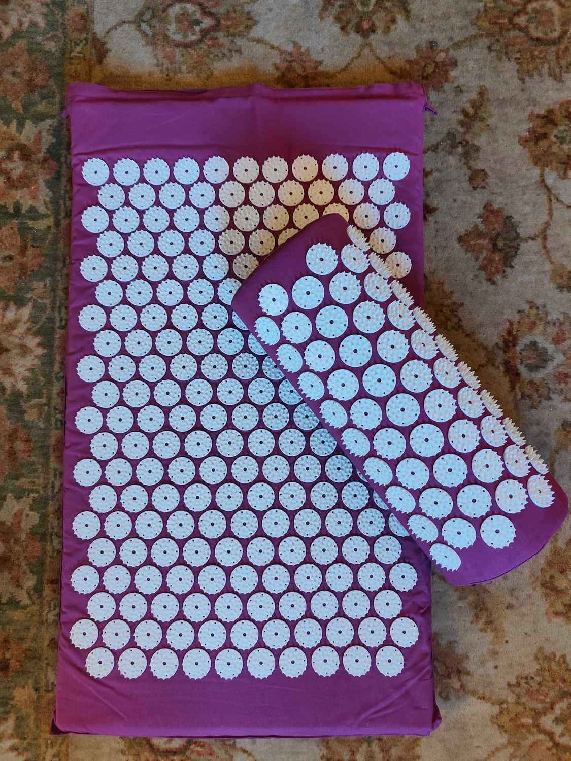 Acupressure Yoga Massage Pad and Pillow Set for Full Body Neck Back Foot Relief Purple