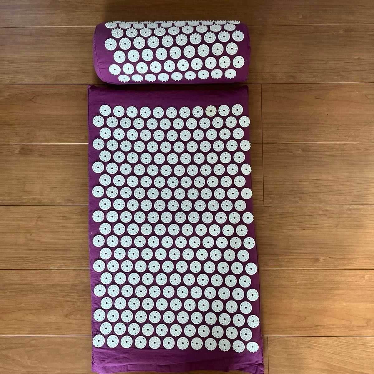 Acupressure Yoga Massage Pad and Pillow Set for Full Body Neck Back Foot Relief Purple