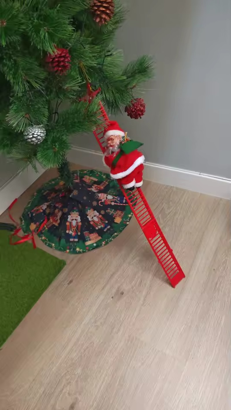 Animated Climbing Santa Christmas Decoration with LED Lights – Unique Christmas Tree Ornament