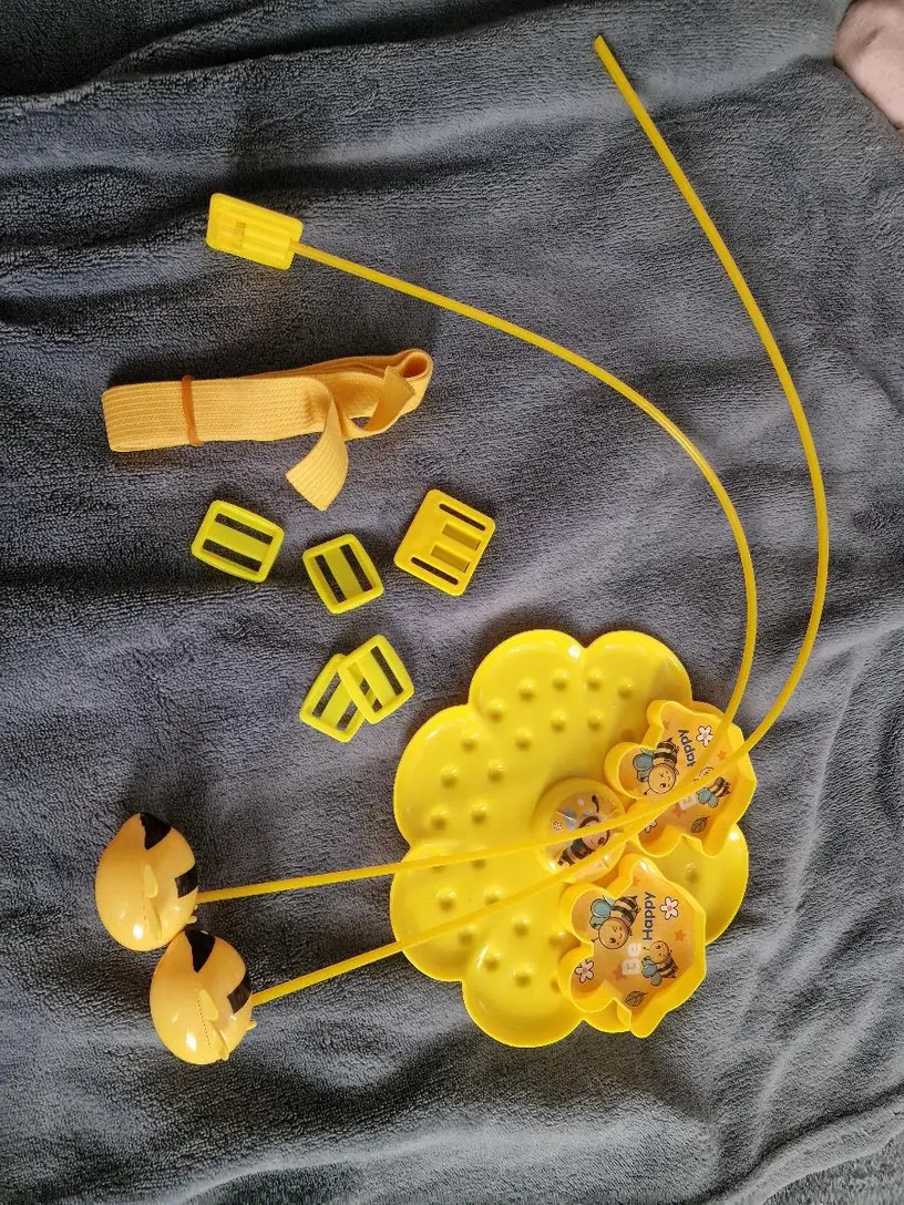 Bumblebee Board Game, Bee Eats Pollen Beads, Interactive Educational Toy, Safe for Ages 3+