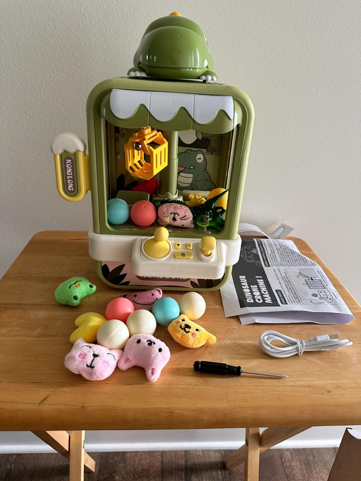 Claw Machine Toy, Enhance Dexterity, Encourage Interaction, Screen-Free Fun, Safe for Ages 3+