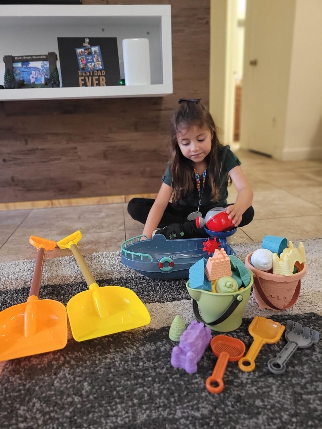 Creative Beach Sand Toy Set with Durable and Portable, Safe Fun for Ages 3+