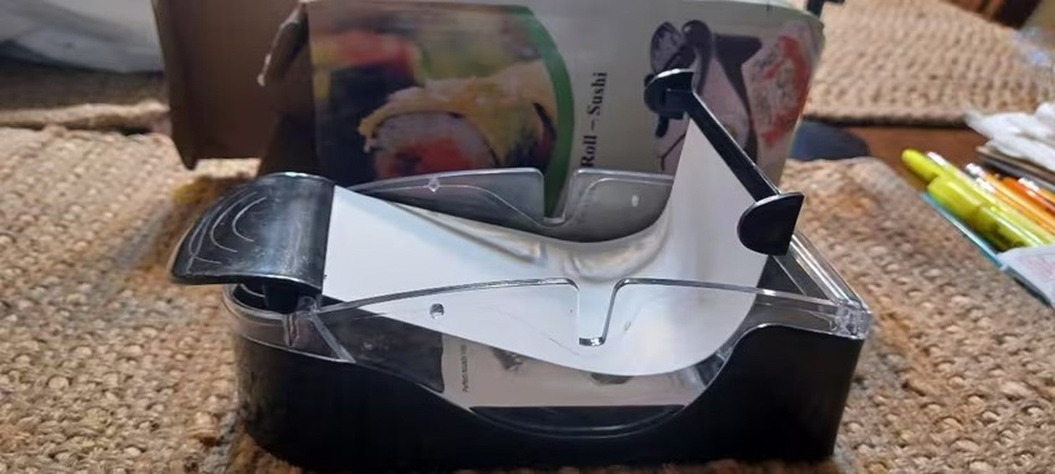 DIY Kitchen Sushi Maker Roller With Secure Hold, Tight Even Rolls, Easy to Assemble, Compact Design