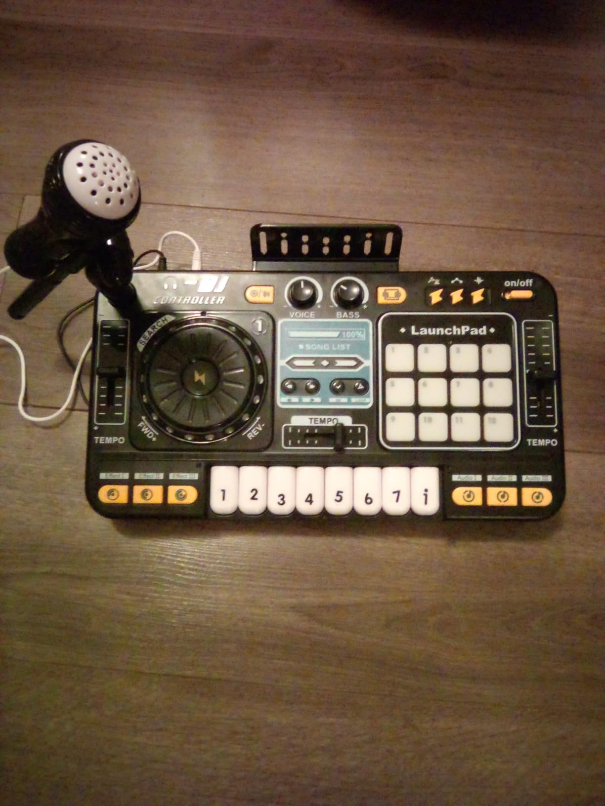 DJ Mixer Pretend Play Toy – Musical Instrument Learning Toy for Kids Creativity