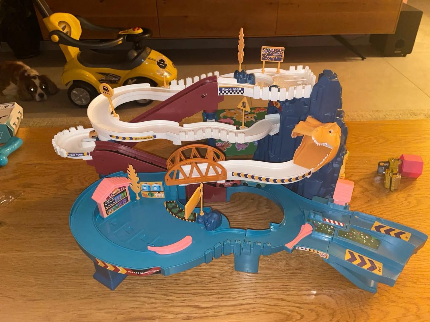 Electric Dinosaur Mountain Track Car with Multi-Floors, Various PCS - Safe for Ages 3+