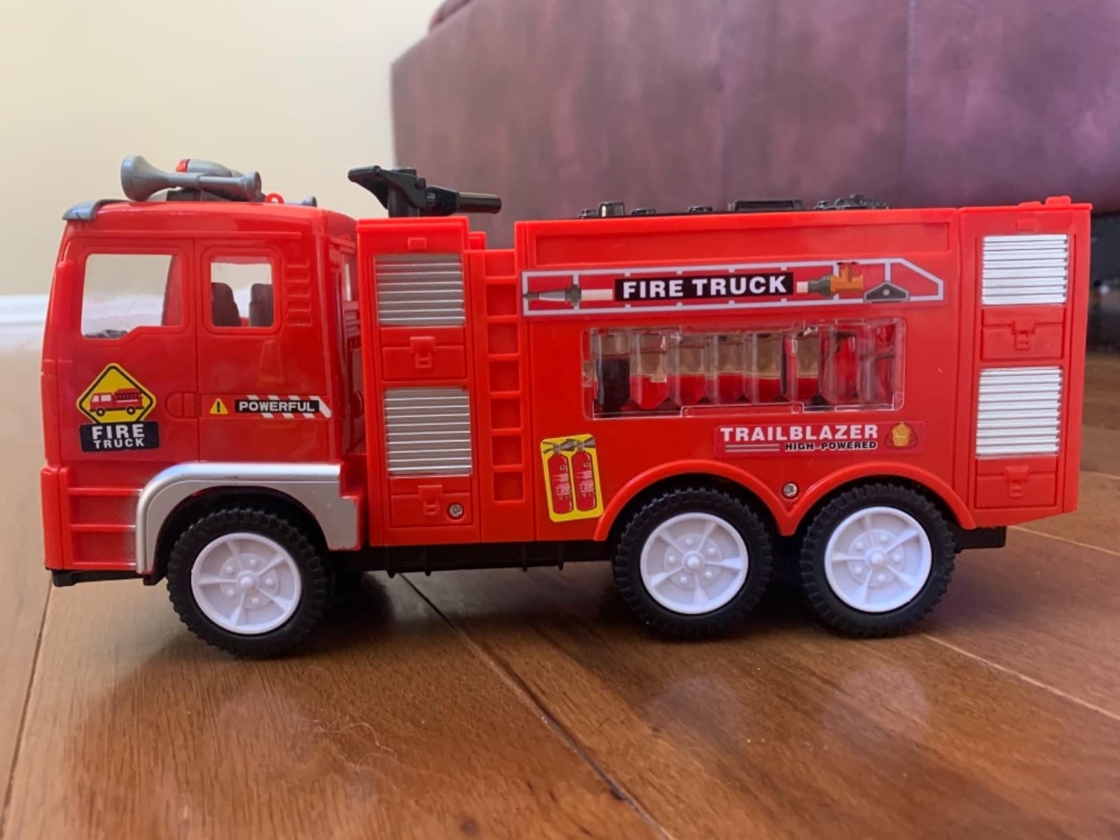 Electric Fire Engine Toy With Lights For Children, Real Siren Sounds, Safe ABS Material, Suitable for Kids 3+