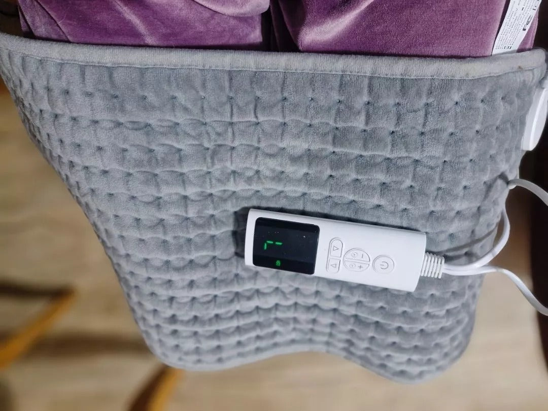 Electric Heating Pad with Controller, Safe Materials, Easy-to-Clean Design and Foldable Portability