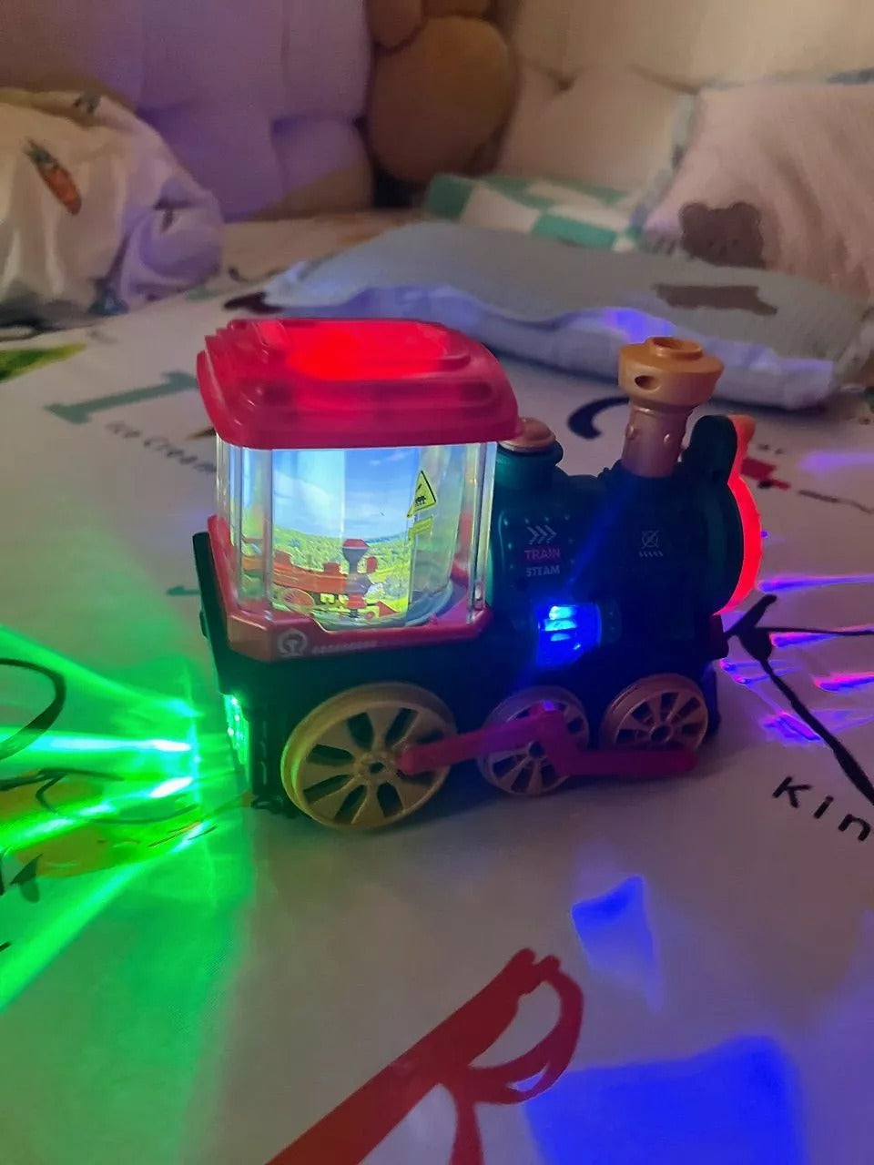 Electric Spray Steam Train Toy with Realistic Steam Release, LED Lights, Sturdy ABS - Safe for Ages 4+