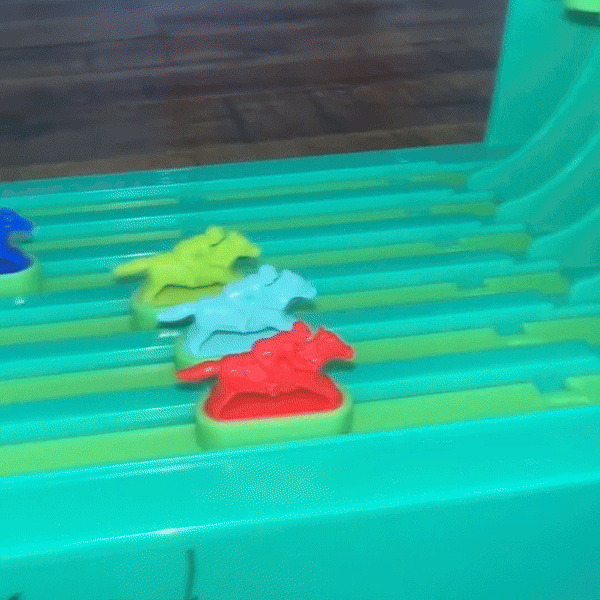 Electronic Horse Race Board Game with 6 Horses, Battery Powered Machine, Safe for Ages 3+