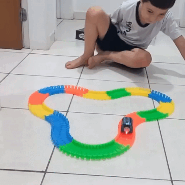 Flexible Track Car with Endless Combinations, Auto-Running Car, Boosts Kids’ Creativity, Safe for Ages 3+