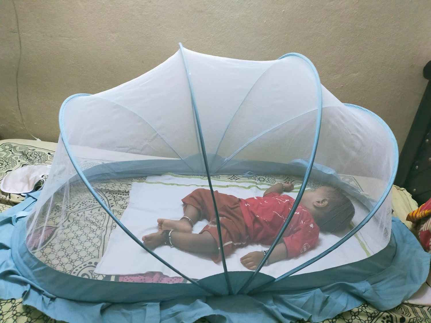 Foldable Baby Crib with Mosquito Net and Soft Mattress Set, Cute Unisex Designs, Safe Cozy Sleep Anywhere