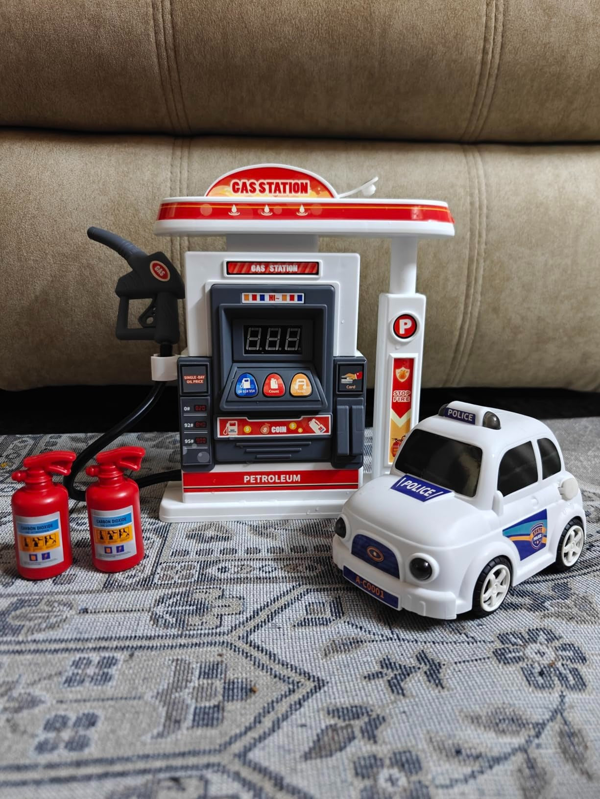 Interactive Gas Station Toy Set with Water Spray Pump, Light & Music Police Car, Safe for Kids Ages 3+