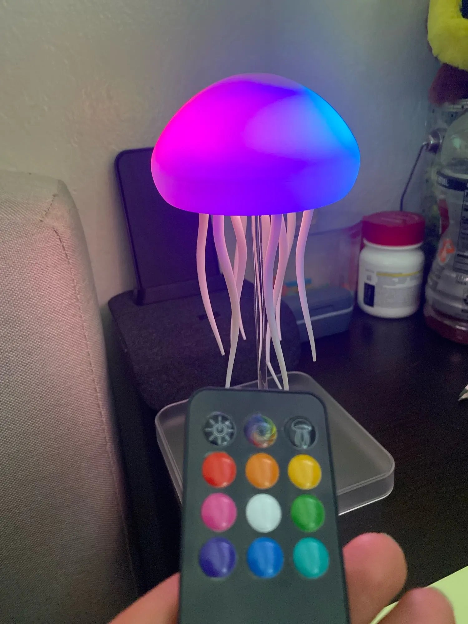 Jellyfish Realistic Night Light Ocean Hanging Lamp Perfect Gift - Color-Changing , Rechargeable, Soothing Ambience