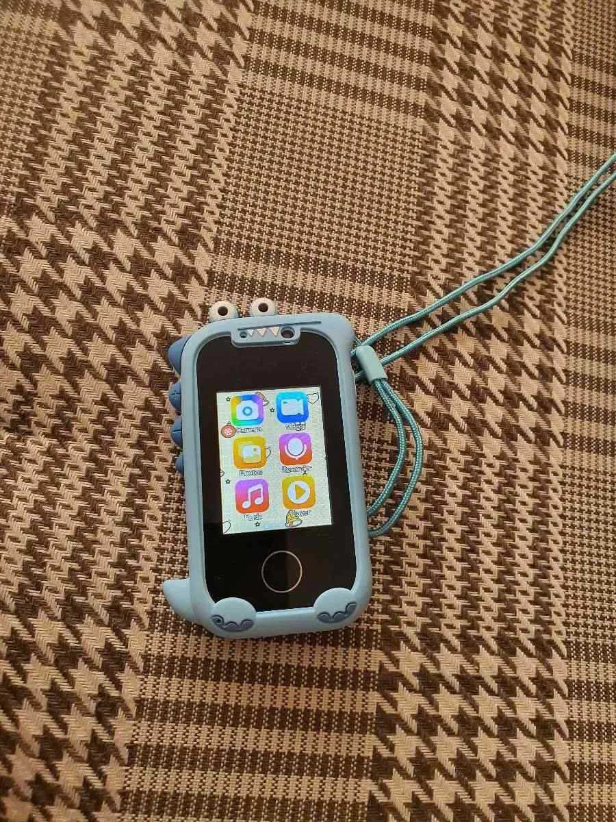 Kids Toy Phone – Music and Selfie Fun with Touch Screen, Rechargeable, Safe for Ages 3+