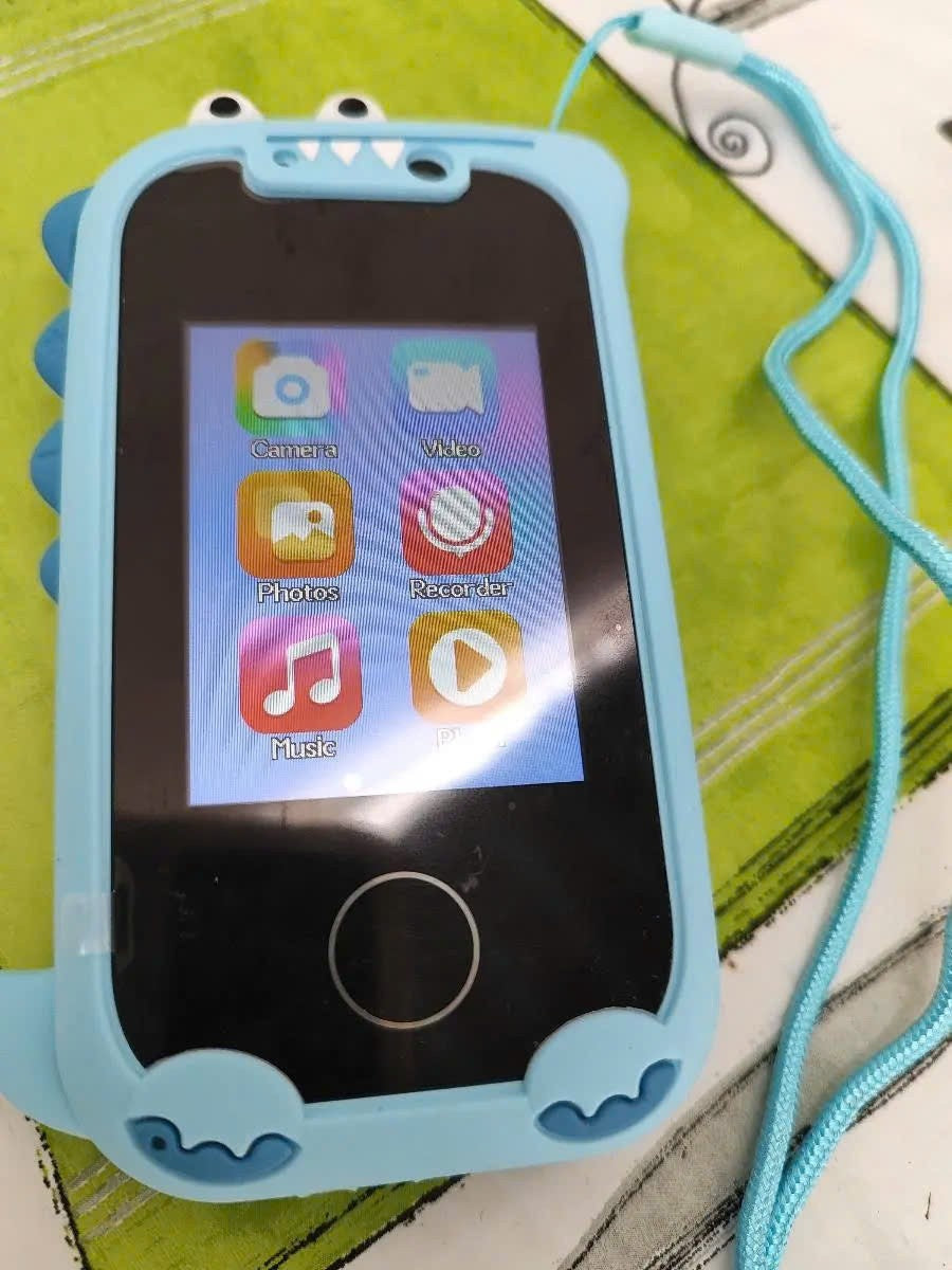 Kids Toy Phone – Music and Selfie Fun with Touch Screen, Rechargeable, Safe for Ages 3+