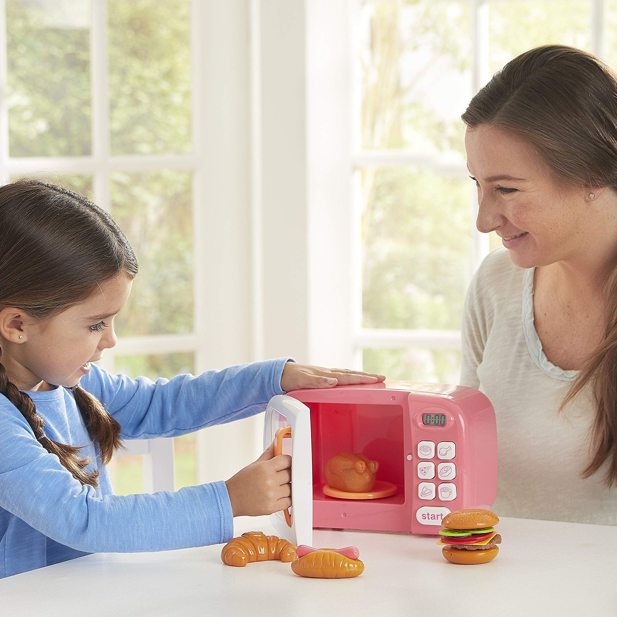 Kitchen Electric Microwave Play Set with Realistic Light, Sound & Accessories Included
