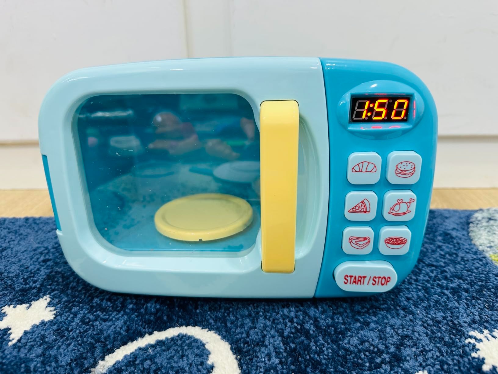 Kitchen Electric Microwave Play Set with Realistic Light, Sound & Accessories Included