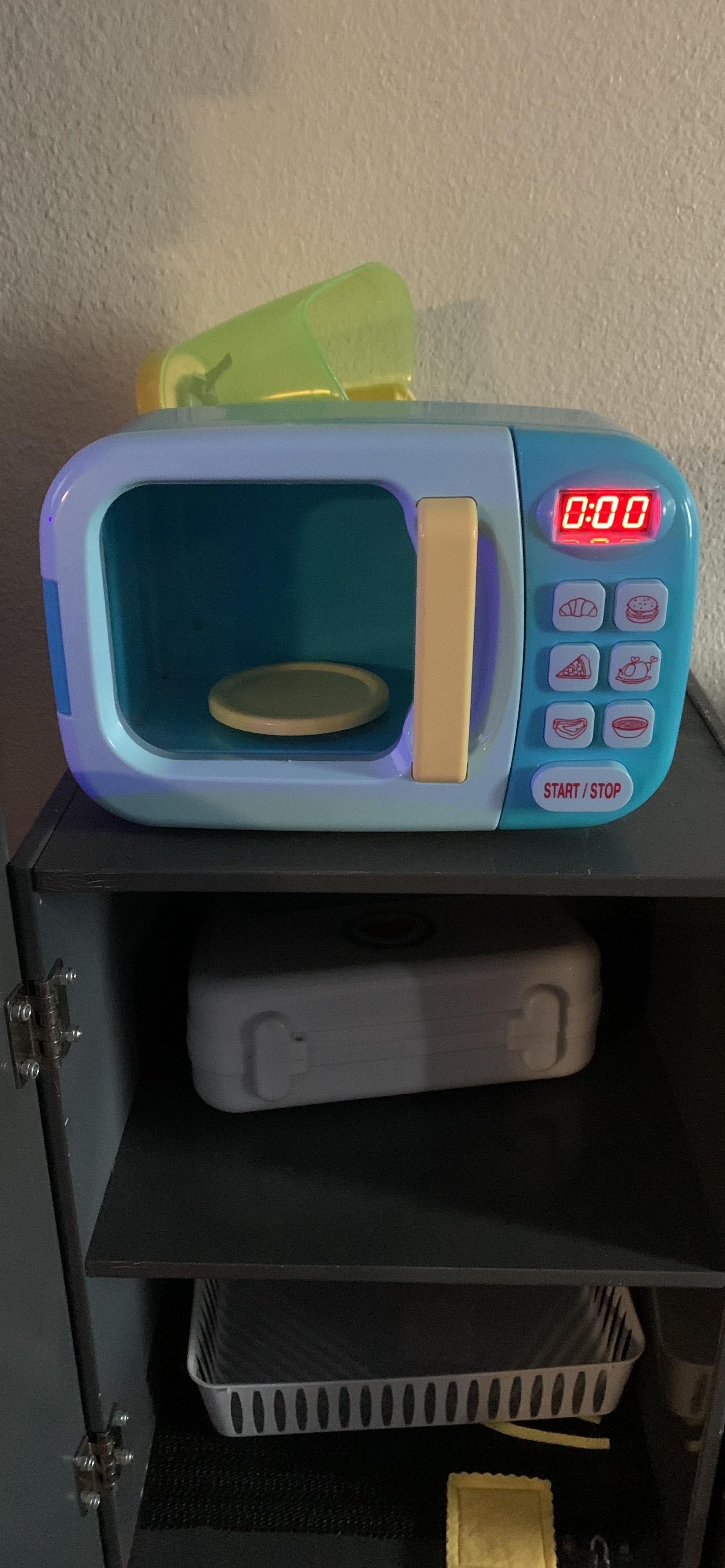 Kitchen Electric Microwave Play Set with Realistic Light, Sound & Accessories Included