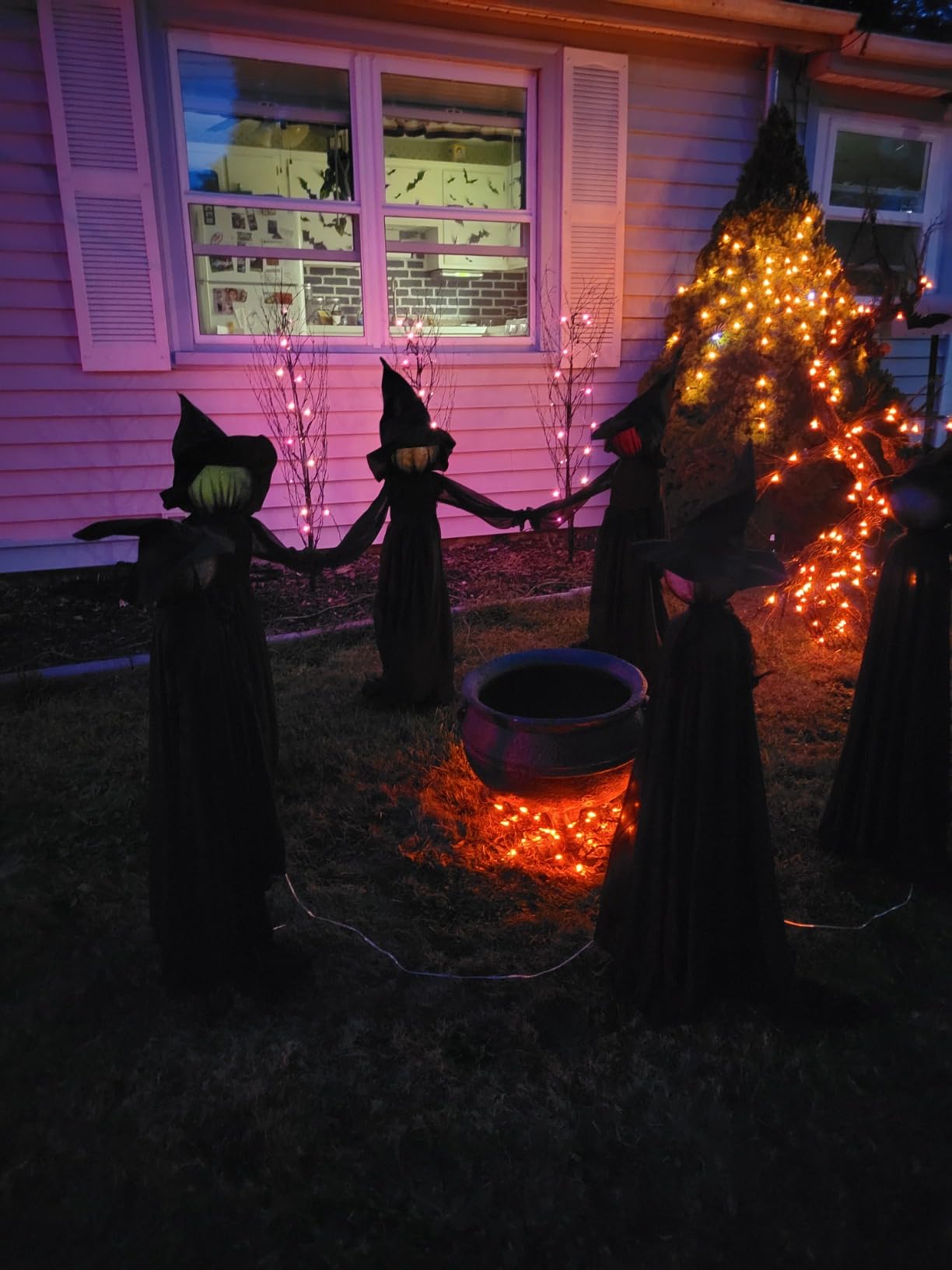 Lighted Halloween Witch Stake – Halloween Witches Decor with Sound, Safe Material and Easy Installation & Use