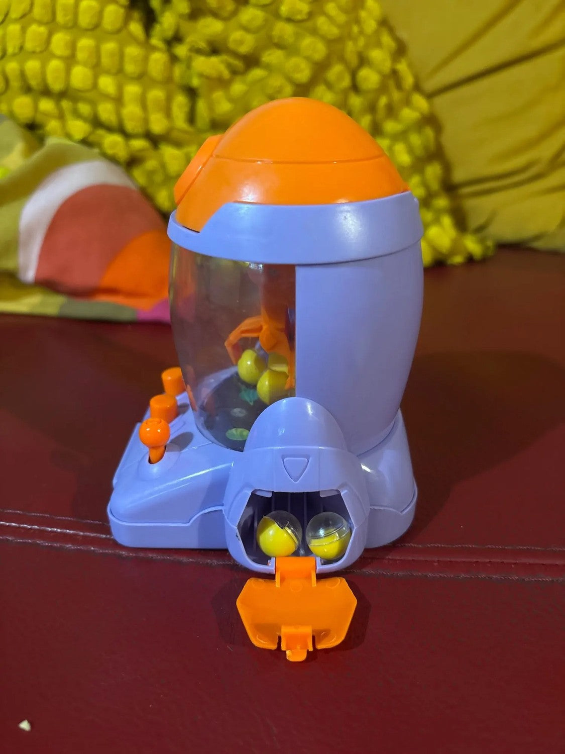 Mini Claw Machine, Boost Skills, Focus and Social Interaction, Safe for Kids 3+