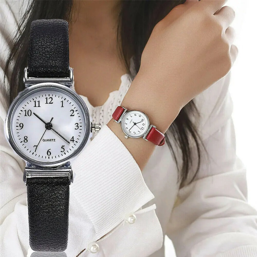 Minimalist Easy to Read Dial Leather Strap Quartz Watch – Classic Design with Time Adjustment Knob