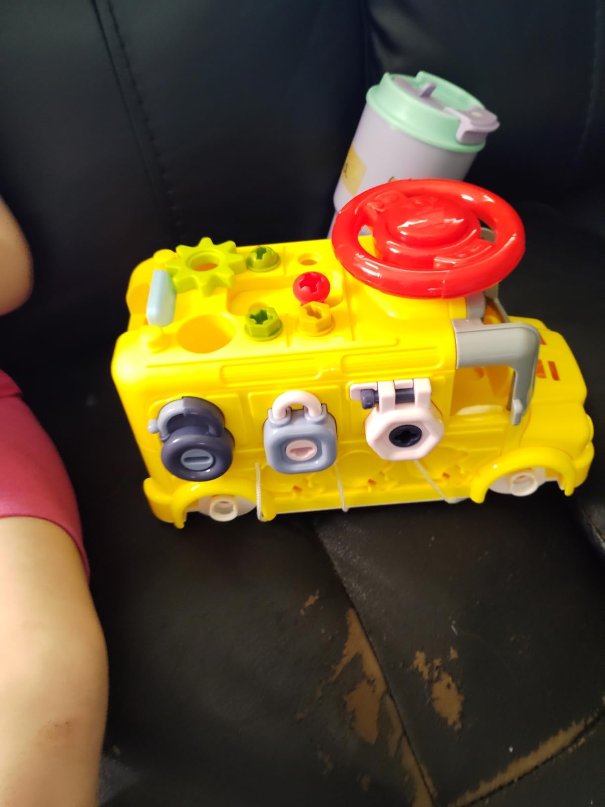 Montessori Activity Repair Bus Toy with Fine Motor Skills, Gear Matching & Creative Tool Play for Ages 1+
