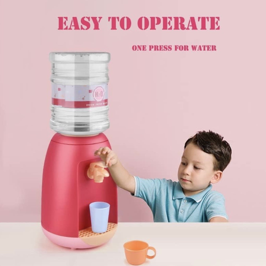 Montessori Mini Water Dispenser Toy Holds up to 1.8 Liters, Made of Non-Toxic ABS Plastic, Safe for Ages 3+