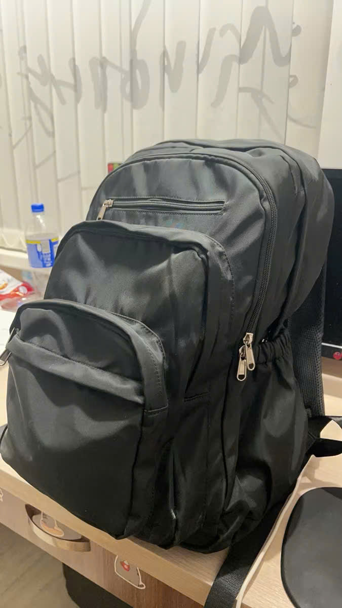 Nylon School Backpack for Teens – Unisex Casual Travel Book Bag with Luggage Strap and Adjustable Shoulder Straps
