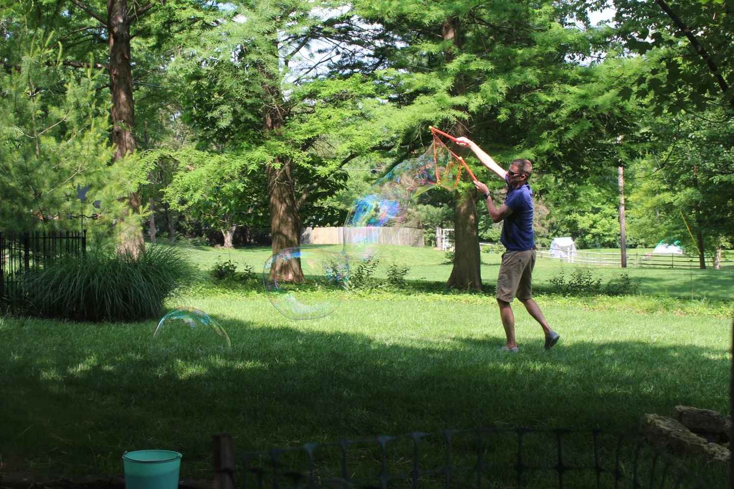Outdoor Giant Bubble Wand -  Giant Bubble Maker for Outdoor Activity