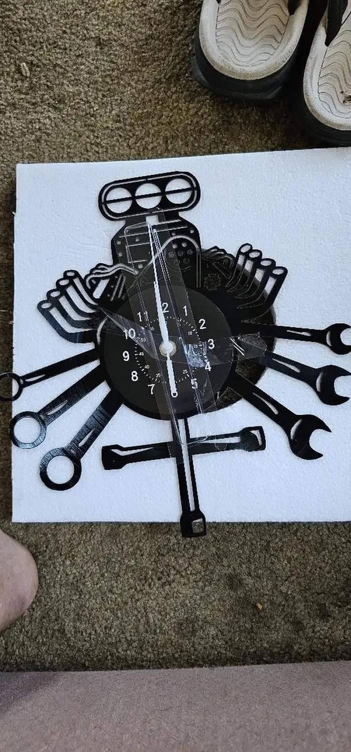 Personalized LED Wall Tool Clock for Men – Car Repair Tools Garage Décor Gift