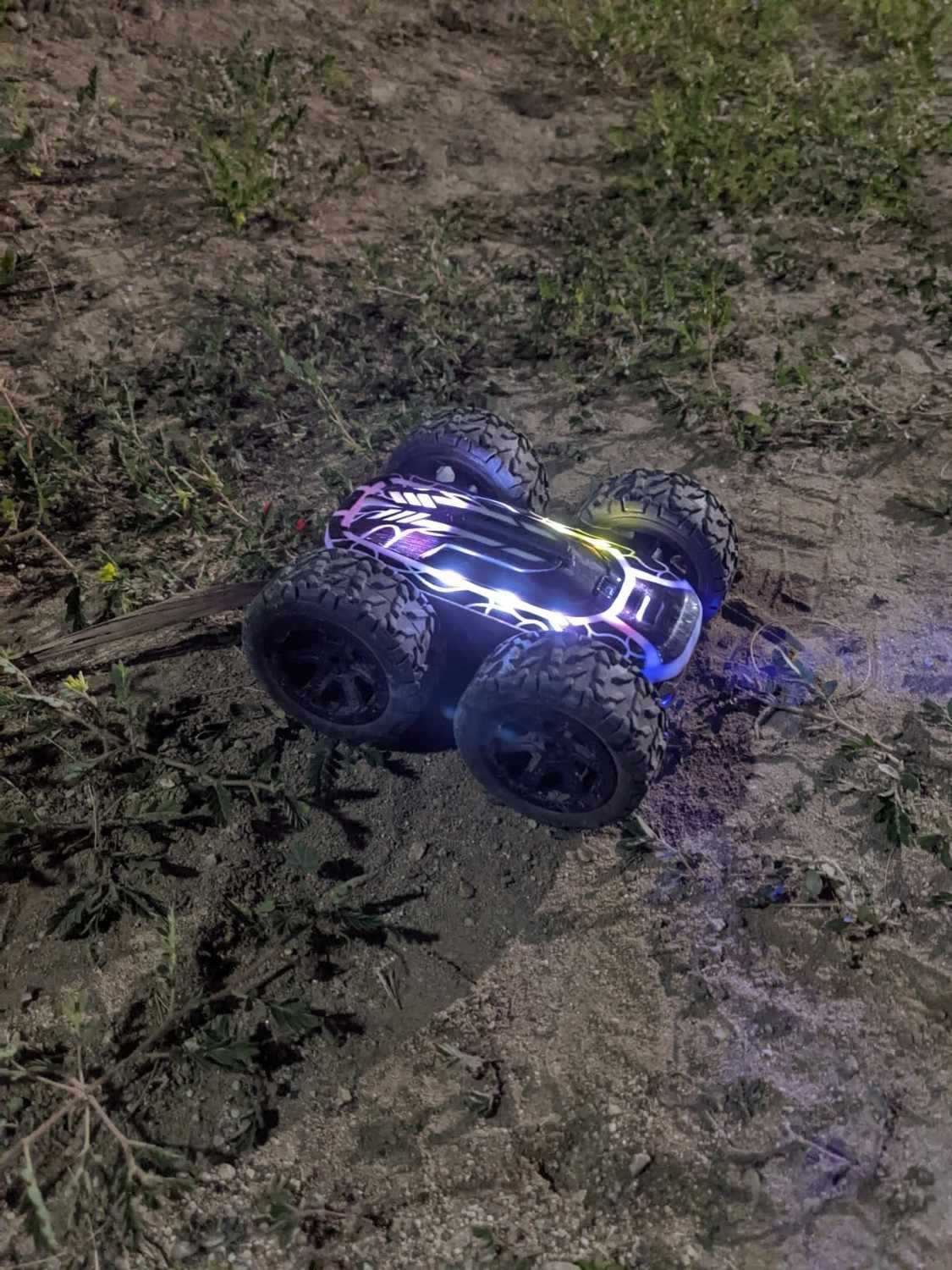 RC Stunt Car with 2.4G Remote Control and LED Lights – Safe for Ages 4+