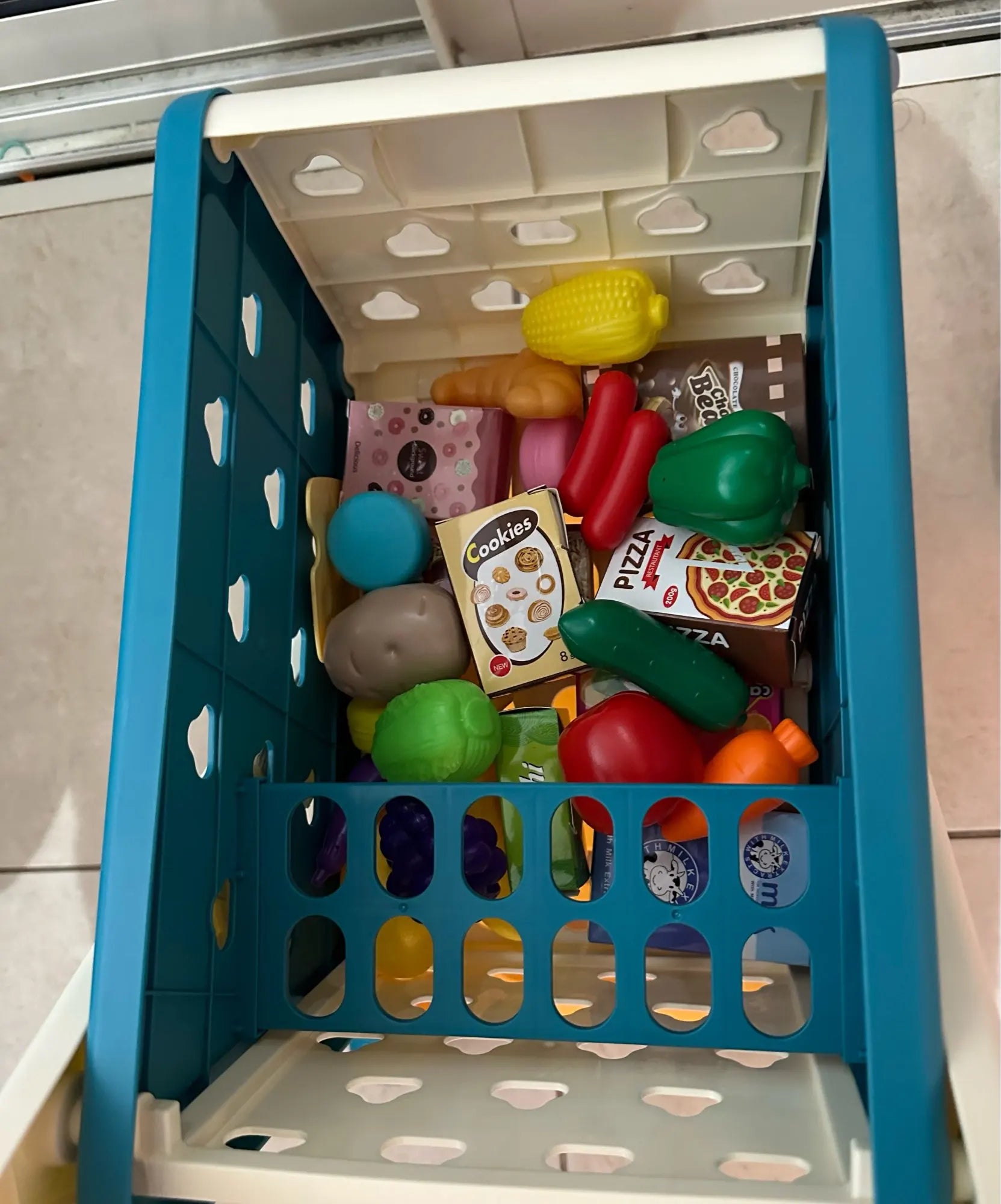 Shopping Cart Toy, Realistic Design, Full Accessories, Fun Role-Play Experience, Safe for Ages 3+