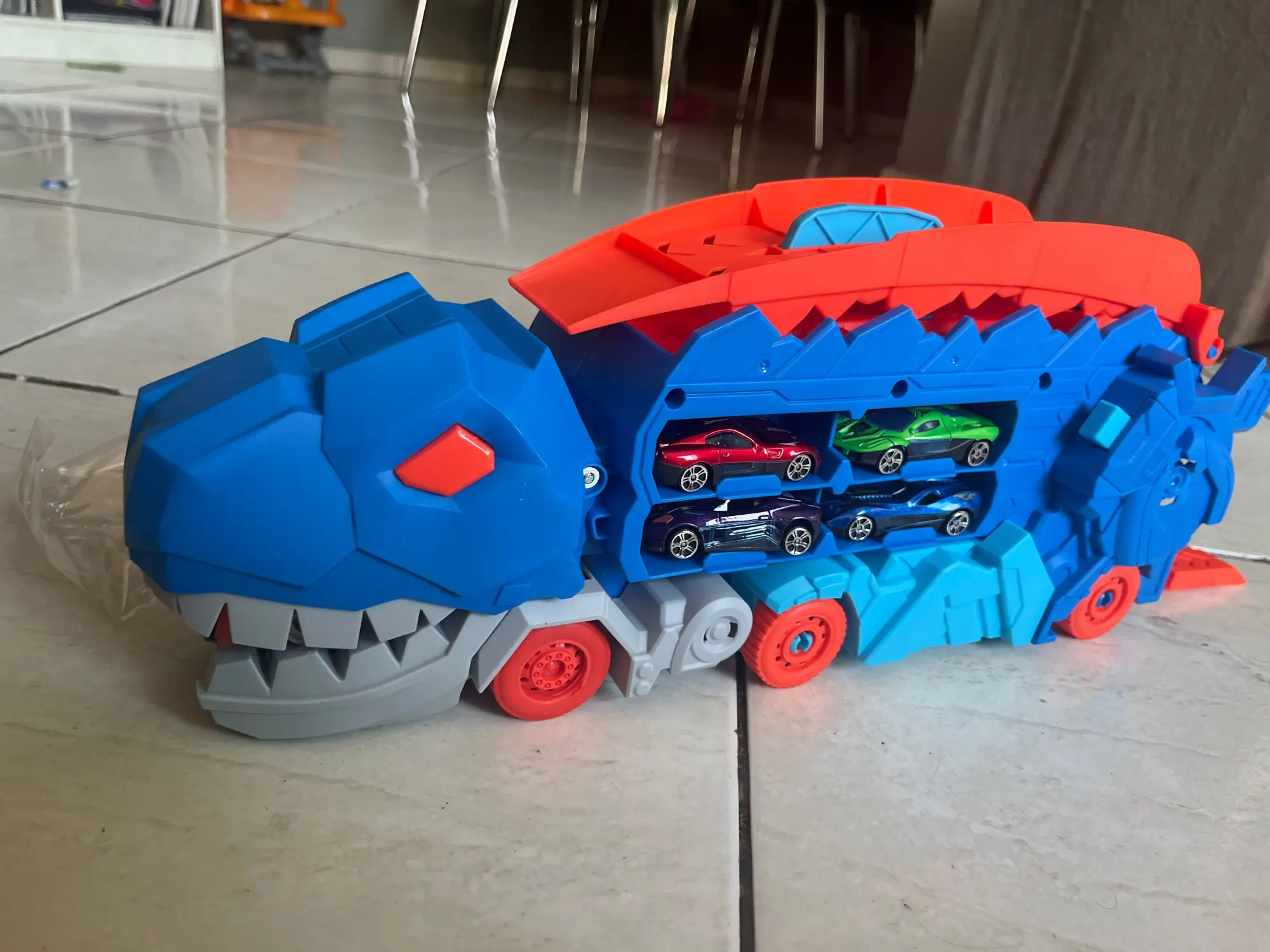 Transport Dinosaur Car Play Truck - 25-Inch Race Track, Transforms Standing T-Rex – Safe for Ages 3+