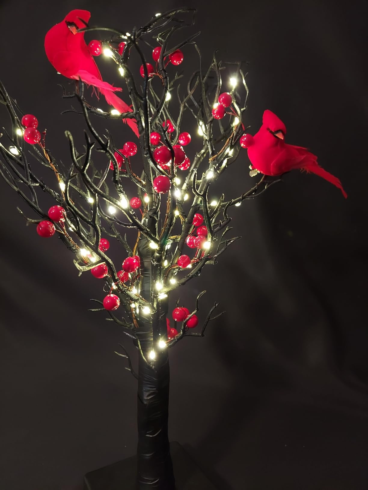 Vintage Glowing Tree with Cardinals – Soft Lighting, Stable Base, Fixed Ornaments, Powered Operation