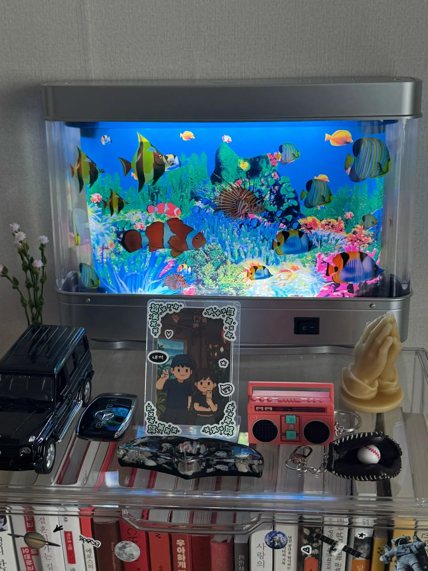 Virtual Ocean Desk Fish Tank with LED Night Light – Stress-Relief Motion Lamp, Perfect Gift for Kids & Home Decor