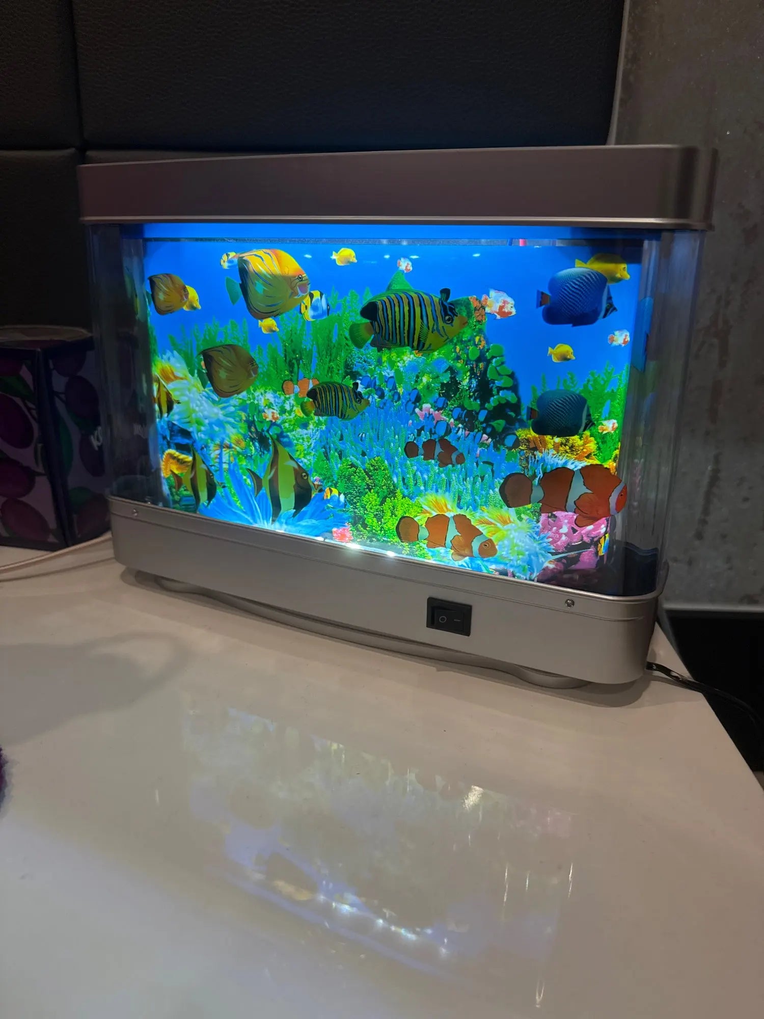 Virtual Ocean Desk Fish Tank with LED Night Light – Stress-Relief Motion Lamp, Perfect Gift for Kids & Home Decor