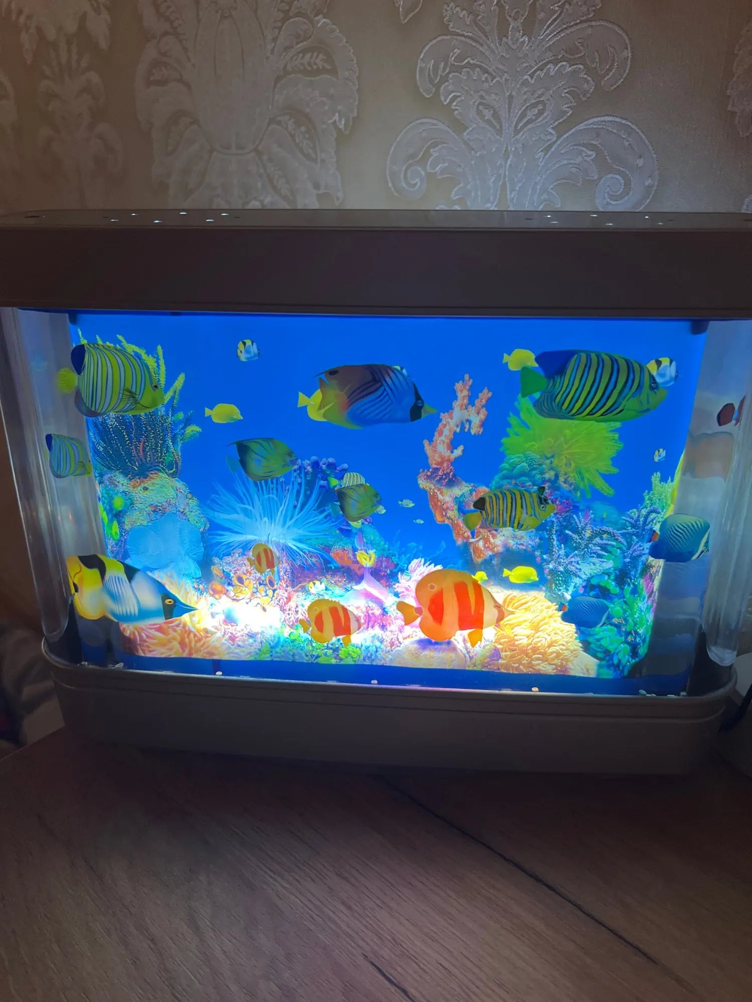 Virtual Ocean Desk Fish Tank with LED Night Light – Stress-Relief Motion Lamp, Perfect Gift for Kids & Home Decor