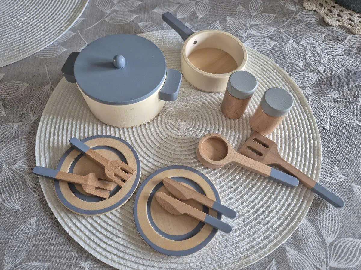 Wooden Simulation Kitchen Toys, Educational, Compact and Portable, Safe for Ages 3+