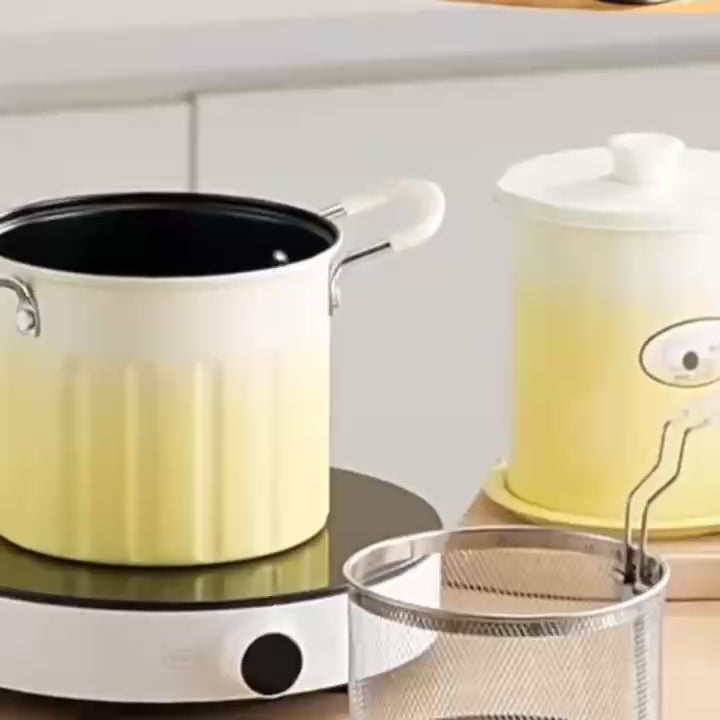 3 Litre Deep Frying Pot with Strainer – Safe Material, Compatible with Multiple Stovetops, Easy to Clean